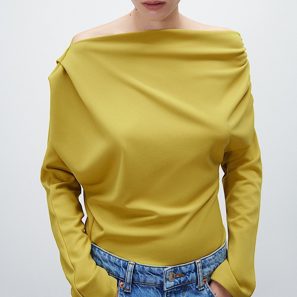 🆕 ZARA Draped Asymmetric Blouse in Mustard SZ XS